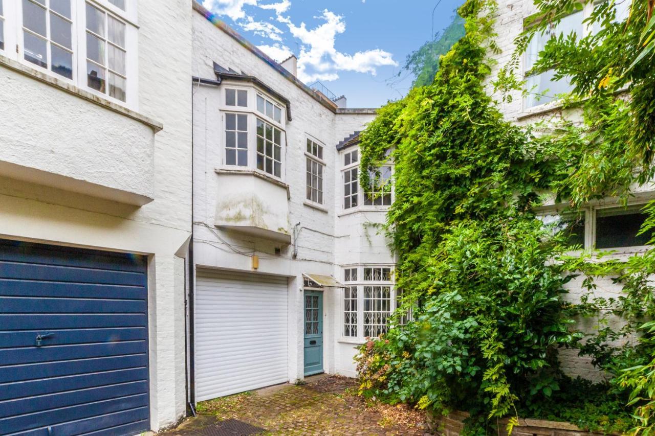 Kynance Mews Rustic And Unique Three Bedroom Mews House With A Private Courtyard London Exteriör bild